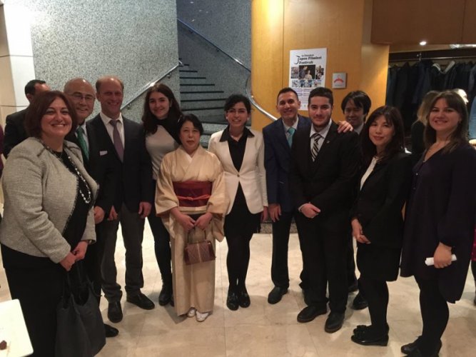 Istanbul-Japon-Filmleri-Festivali--Osmanli-Sarayinda-Japon-Ruzgari-Sergisine-katilim