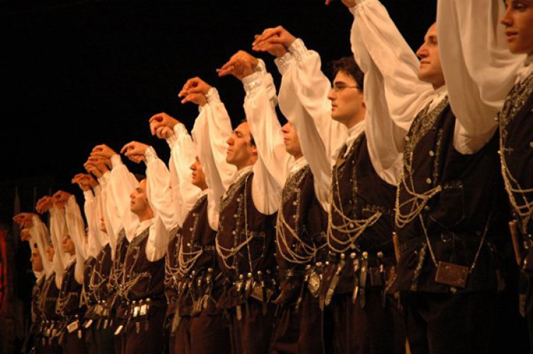 Traditional-Turkish-Dance-Show-in-Korea-
